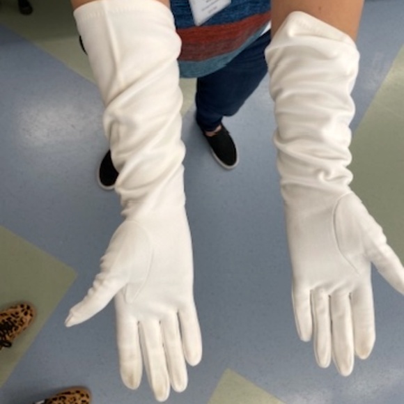 vintage elbow-length gloves - Picture 3 of 10